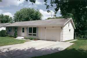 1013 North Court, Le Sueur, MN 56058