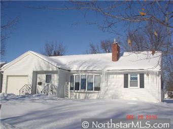 607 Swan Street , Le Sueur, MN