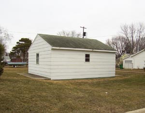 2 car detached garage