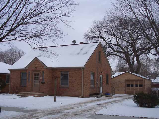 716 Cornelia Street, North Mankato, MN 56003