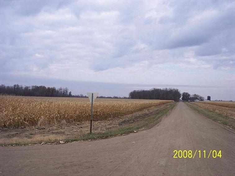 40 acre property, corner of 354th Street and 293rd Avenue. Tract number: 727   Identifier 8 Sharon NE4HEL Status: Classified as not HELWetland Status: Tract does not contain a wetlandWL Violations: noneFarmland: 39.0     Cropland: 38.1     DCP Cropland: 38.1     Effective DCP Cropland: 38.1