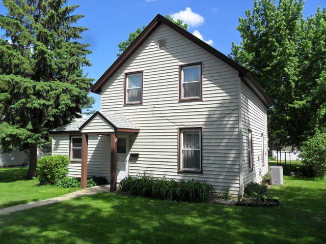 317 S 4th Street, Le Sueur