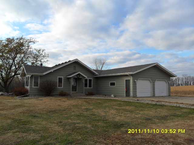 30578 Pumpkin Hill Road, Le Sueur, MN 56058