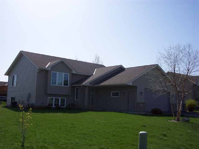 821 Daniel Drive, Belle Plaine, MN 56011