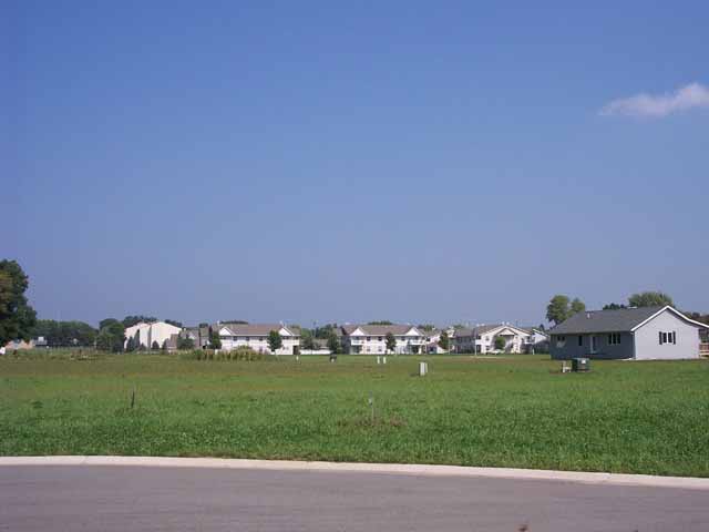 Street view of 109 Doktor Drive
Turril Estates
Le Sueur, MN 56058