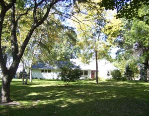 1338 N Court Street, Le Sueur, MN 56058