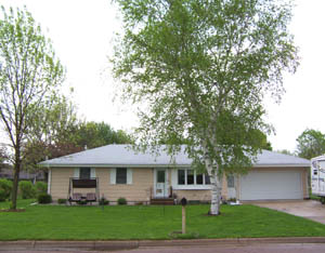 501 S 5th Street, Le Sueur, MN 56058