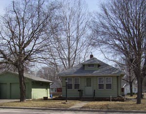 427 South 4th Street, Le Sueur, MN 56058