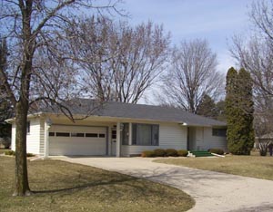 111 South Morningside Drive, Le Sueur, MN 56058