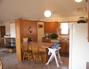 Kitchen Eating Area