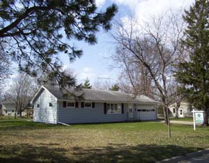 218 South Park Lane, Le Sueur, MN 56058