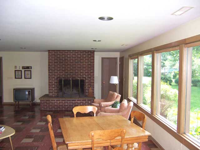 Family room with fireplace & wet bar