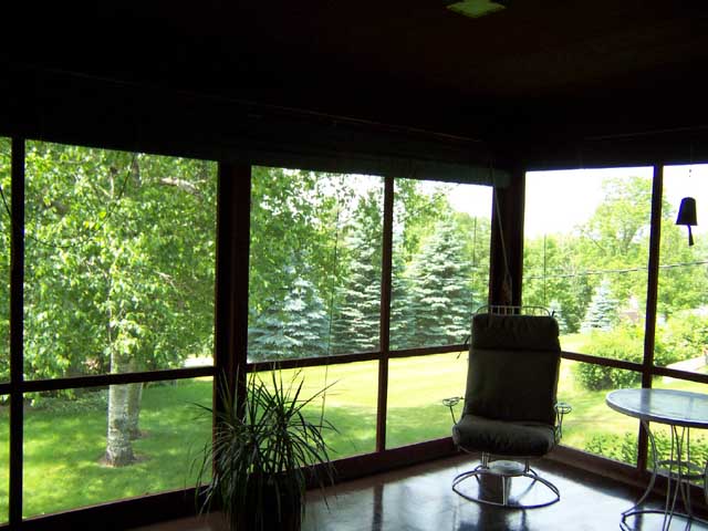 3 season porch with valley view