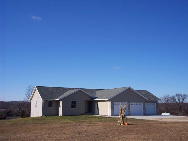 868 Ottawa Road, Le Sueur, MN 56058